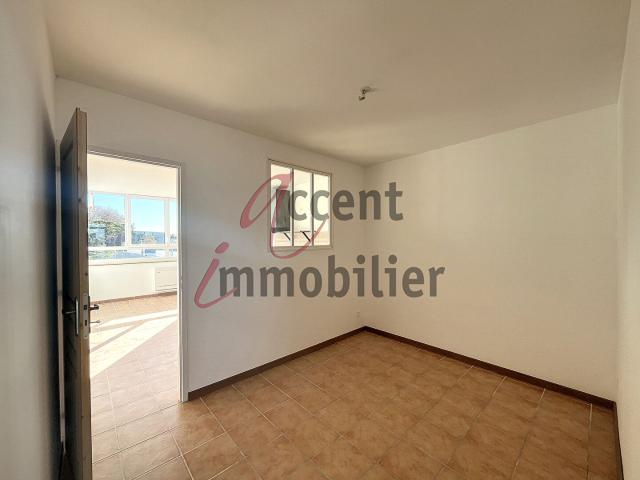Accent Immobilier Saint Andiol: Appartement T2