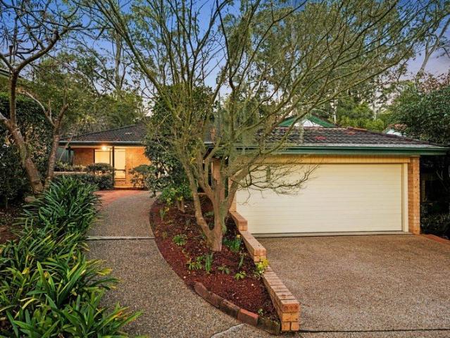 Access property via Kenburn Avenue, Cherrybrook