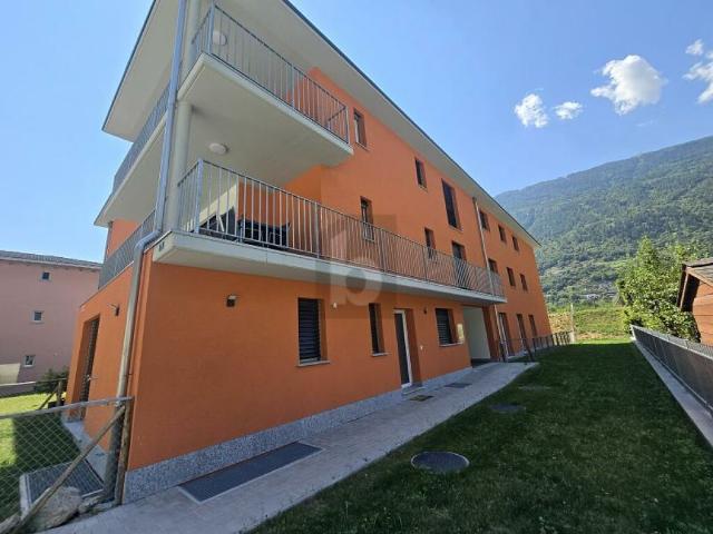ACCOGLIENTE E MODERNO IN POSIZIONE SOLEGGIATA