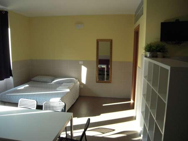 Accogliente monolocale in affitto a Corticella, Bologna