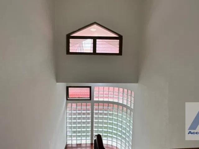 AccomA 3 BR Townhouse @Townhouse Phaholyothin 1818