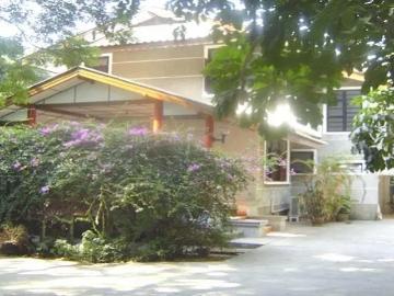 AccomA 3 BR House in Lumphini 99145