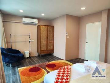 AccomA Fully Furnished 4 BR House in Chong Nonsi AA45585