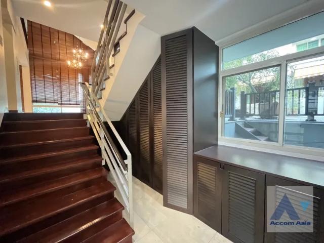 AccomA Private Swimming Pool 3 BR House in Makkasan 69703