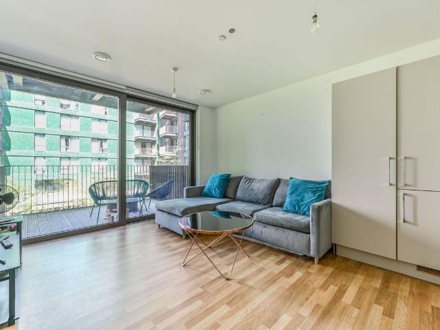 Ace Way SW11, Nine Elms, London, 1 bed flat to rent, £3,250 pcm | PrimeLocation