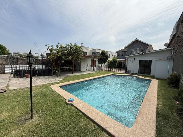 ¡Acepto Canje! Precio rebajado! Espectacular casa en venta 6d 4b 5e con piscina en piramide/san miguel | 6 dormitorios por 12500.00 en San Miguel