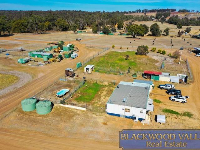 ACERAGE ON THE BLACKWOOD