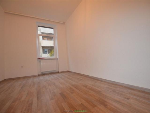ACHTUNG! EIGENNUTZER KAPITALANLEGER AUFGEPASST! 3 ZKB – ALTBAUWOHNUNG MITTEN IM HERZEN VON LU!