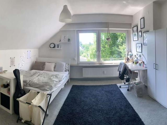 ACHTUNG STUDENTEN! WG Zimmer