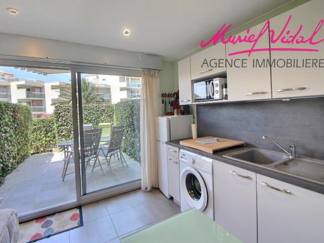 ACHAT SAINT CYPRIEN PLAGE APPARTEMENT RENOVE à 50 m de la plage PARKING
