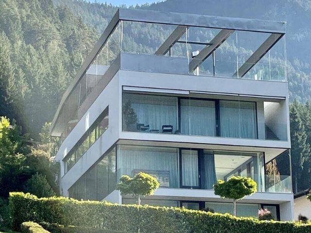 Achensee: Architektenvilla der Superlative – Top W2 mit ca. 64,18 m² Wohnfläche | ca. 160 m² Privatgarten | ca. 21,57 m² Terrasse | ca. 5,34 m² Balkon