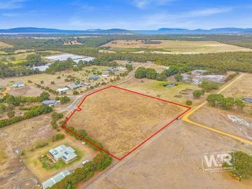 Land for sale in Bald Island
