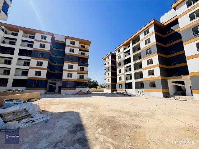 ACİL! Emirgazi Mah.Sakyatan Yolu Caddesi Üzeri 3+1 Satılık Daire