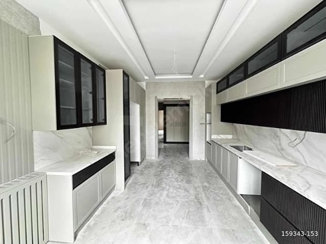 ACİL EMLAK GÜVENCESİYLE AKPIYARDA 4+1 SİTE İÇERİSİNDE LÜKS DAİRE
