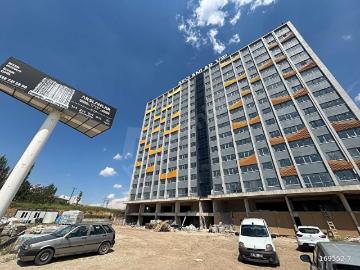 HAVALİMANI YAKININDA 2+1 LOFT DUBLEKS SATILIK ARAÇ TAKASI OLUR