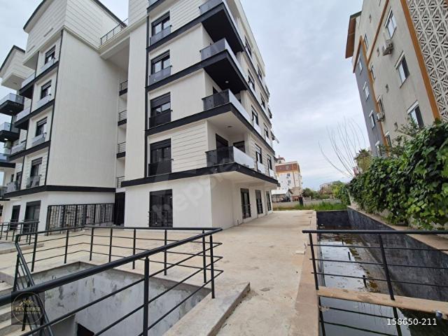 MURATPAŞA YEŞİLDERE'DE Kap.OTOPARKLI HAVUZLU Y. GRŞ 1+1 DAİRE