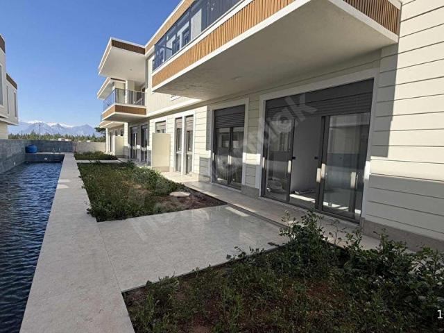 ACİL ODABAŞI MAH. SIFIR YERDEN ISITMALI 4+1 VİLLA
