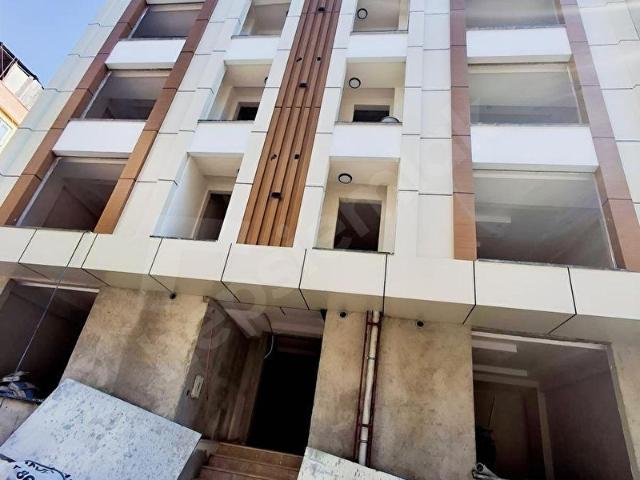 ACİL SATILIK SİYAVUŞPAŞADA 2+1 SIFIR YÜKSEK GİRİŞ