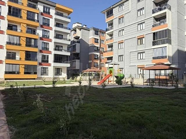 OTURUMA HAZIR TAPU TESLİM İSKANLI 3+1 SON KAT SIFIR DAİRE