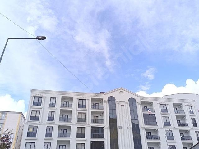 ACİL SATILIK 2+1 DAİRE OTURMAYA HAZIR SIFIR YAPI KAT MÜLKİYETLİ