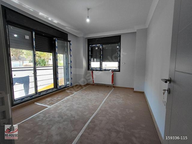 ACIBADEM SIFIR BAHÇE KATI 1+1