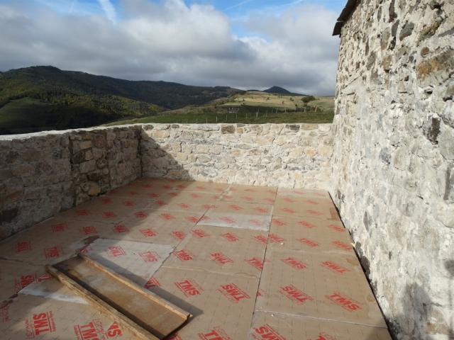 Acienne ferme avec vue exceptionnelle 115m² Mézilhac