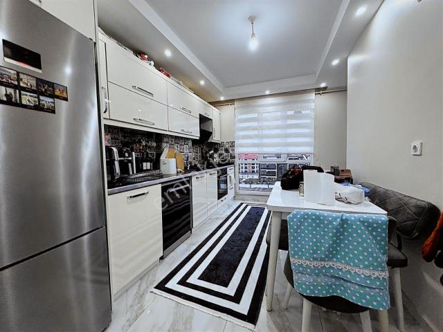 Acil Çorlu Hürriyet 5yaş E.banyo/ Giyinmeodalı Satılık 2+1 Daire