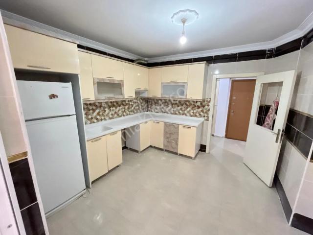 Acil Acil Fırsatı Kaçırmayın 2+1 90 M2 Asansörlü Çift Banyolu Kuponn Daire !