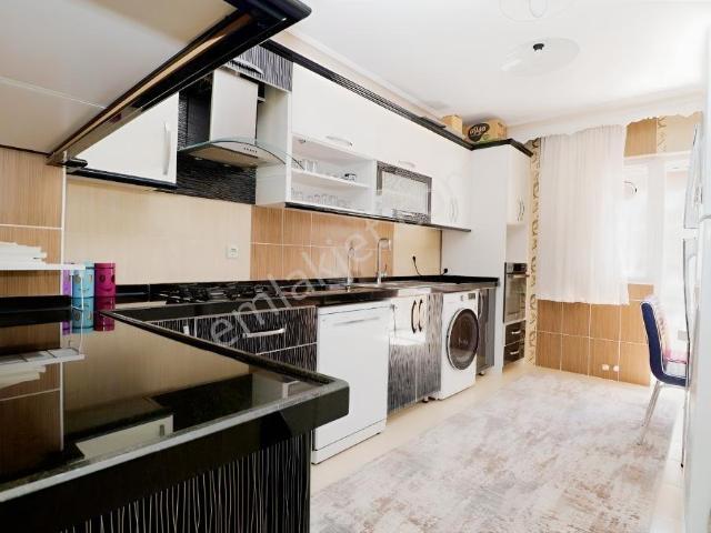 Acil Acil Murat İçöz Cadde Gimsa Yakını 3+1 Pazarlık Payı Vardır