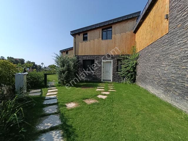 Acil Birhaftalık Fiyat Havuzlu Site İçerisinde 2+1 Dubleks Villa