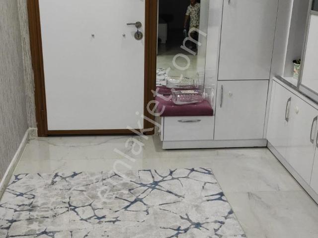 Acil Emlak Güvencesiyle Atakent Kiralık 4 Oda