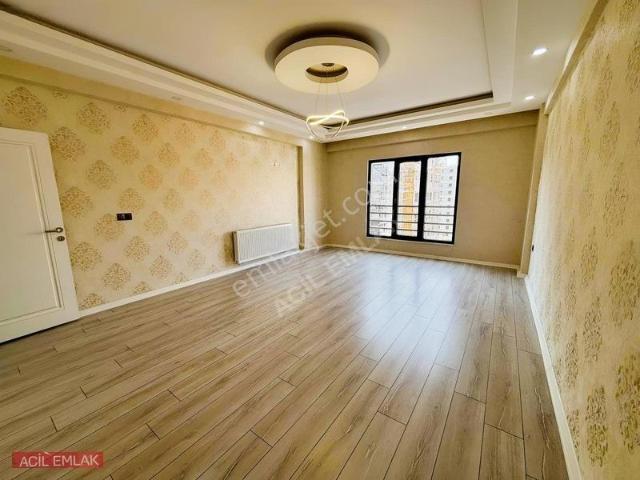 Acil Emlak'tan Kiralık 3+1 Lüks Daire Atakent