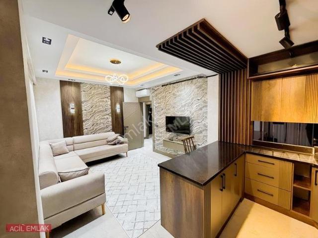 Acil Emlak'tan Lüks Eşyalı 2+1 Site İçi Daire Atakent