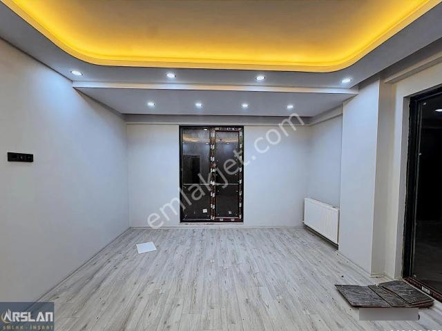 Acil İnegöl Akhisarda Satılık 2+1 Daire
