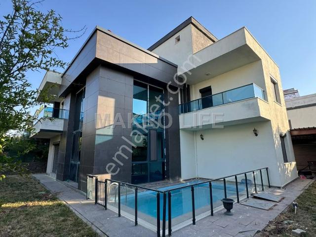 Acil Kiralık – Eşyalı Lüks Villa! Kent Ormanı Arkasında