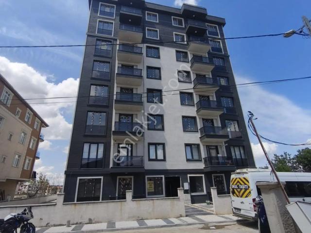 Acil Sultanbeyli Orhangazide Satılık 120 M.3+1 Lüks Arakat Dair