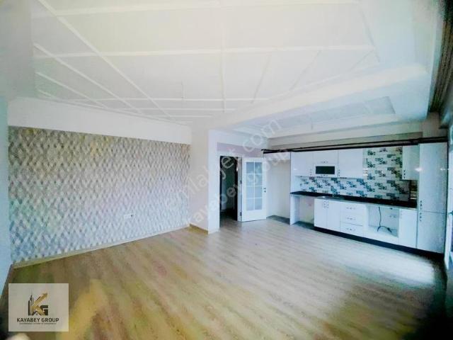 Acil Satılık 2+1 Daire 90 M2 Ceylan Avm Karşısı