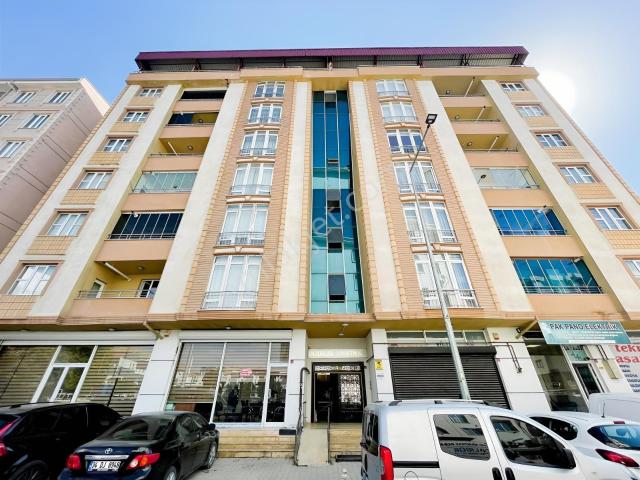 ! Acil Satılık 3+1 İskele Caddesi Vatso Yanı !