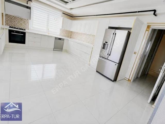 Acil Satılık 4+1 Ultra Lüks Havuzlu Sahunalı, Tuz, Buhar Odalı