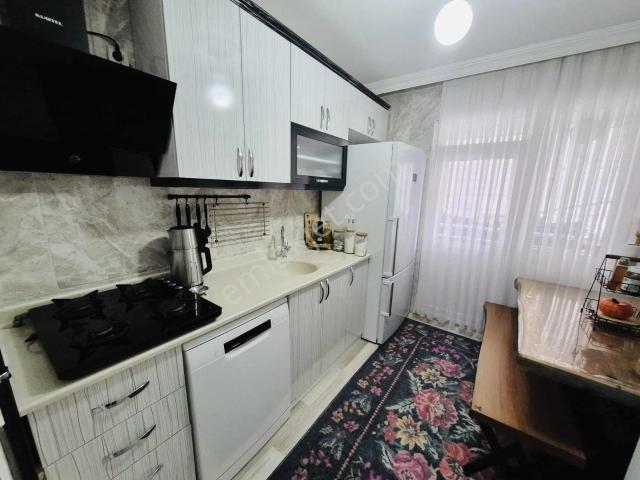 Acil Satılık!▄akdağ'dan▄ Okul Market Dibi 2+1 Asansörlü Daire