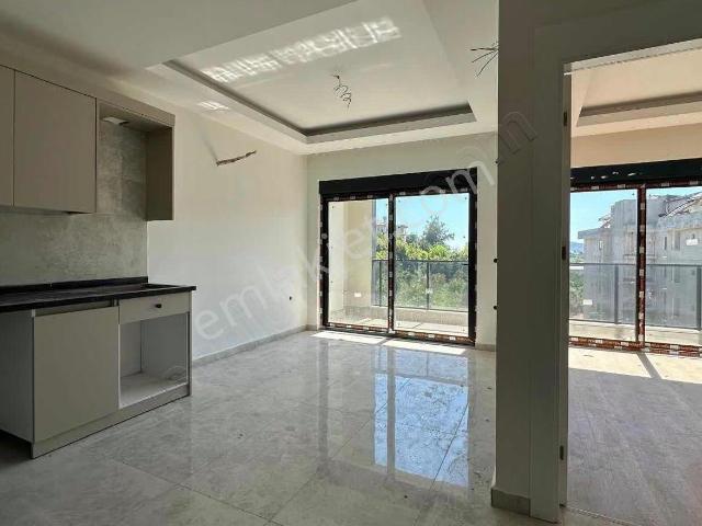 Acil Satılık! Alanya Oba Mahallesinde Satılık 1+1 Daire