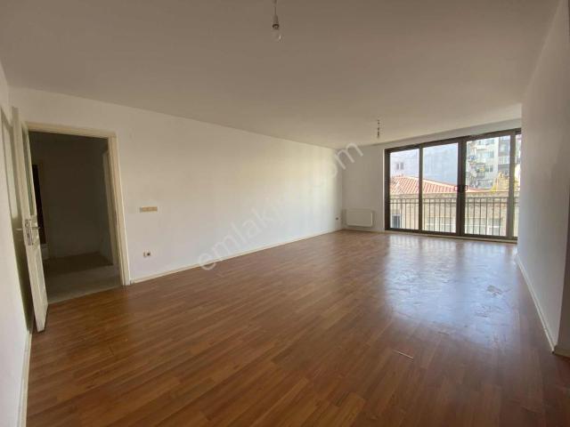 Acil Satılık Bu Fiyata Böyle Daire Yok 130 M2 3+1 Geniş Daire