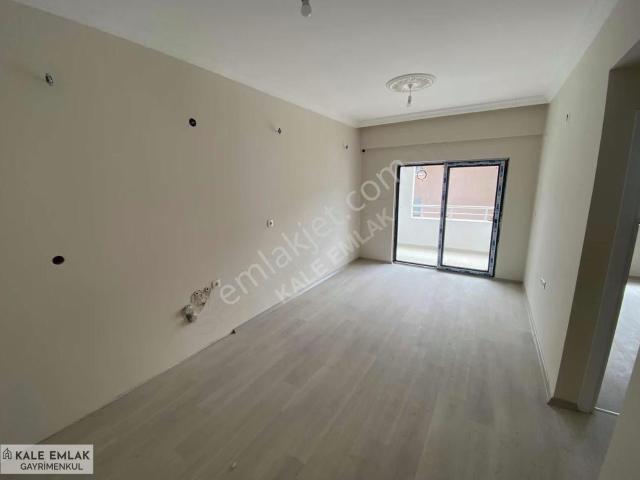 Acil Satılık Şeyhcui'de Sıfır 1+1 Satılık Daire
