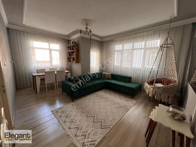 Acil Satılık! Rize Merkez Bağdatlı Mahallesi'nde 3+1 Daire