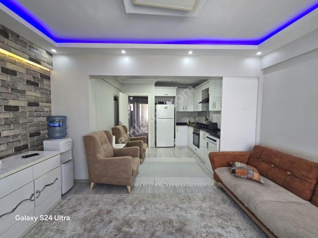 Acil Satılık Turgutlu Şehitler Mahallesinde95 M2 2+1 Doğalgazlı Asansörlü 5/6 Yıllık 4.kat Daire