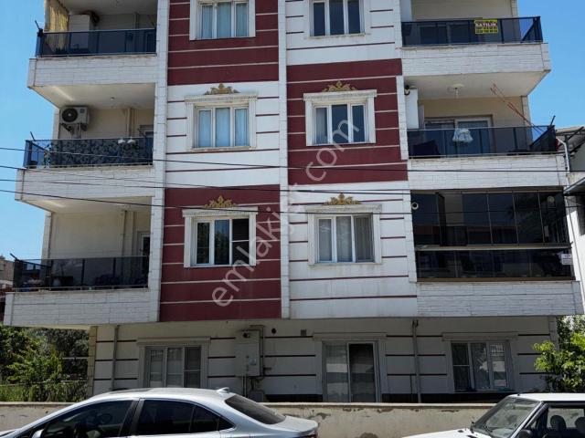 Acil Satılık Turgutlu Selvitepe Mah Muhamediye Cami Karşısında 95 M2 2+1 Doğalgazlı Asansörlü Daire