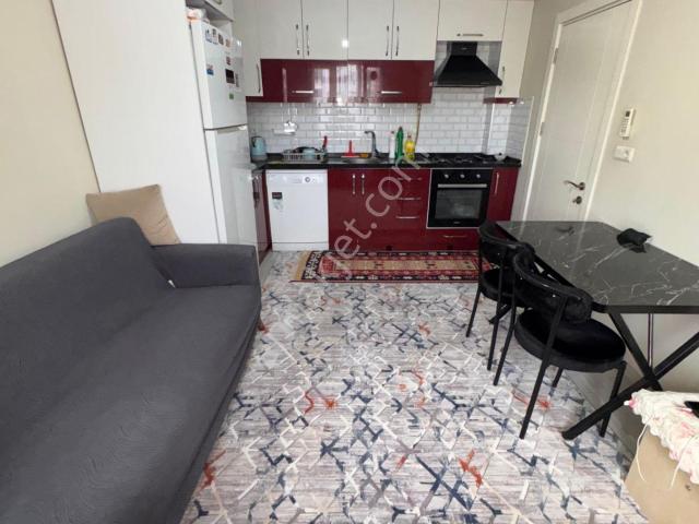Acil Satılık Turgutlu Yıldırım Mahalle 85 M2 2+1 Açık Mutfaklı Doğalgazlı Asansörlü 2. Ara Kat Daire