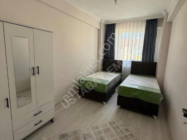 Acil Satılık Üni Karşısında Satılık 2+1 Eşyalı Daire