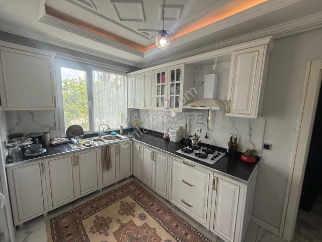 Fabrika Mahallesi Acil Satılık Yeni Oto Pazarı Yanı Yüksek Giriş 2+1 Daire