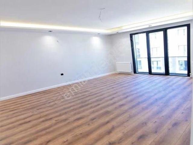 Acil 1.kat 100m² Kira Getirisi 40.000 Tl 0.99 Faiz Oranı İle